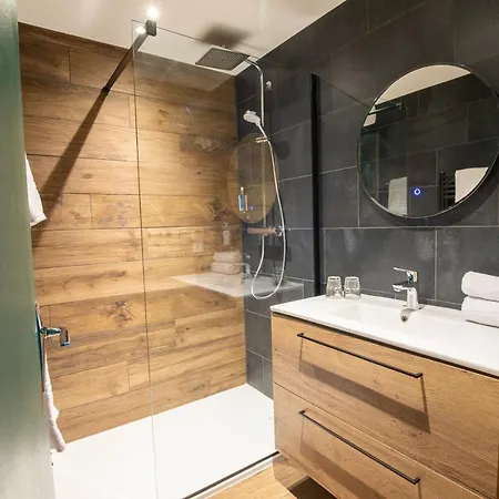 Les Lutins Λε Ντεζ Αλπ